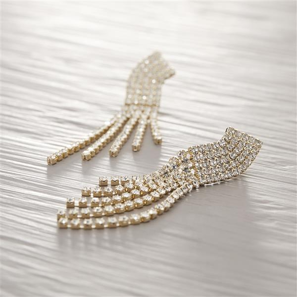 JENNY. Asymmetrical earrings