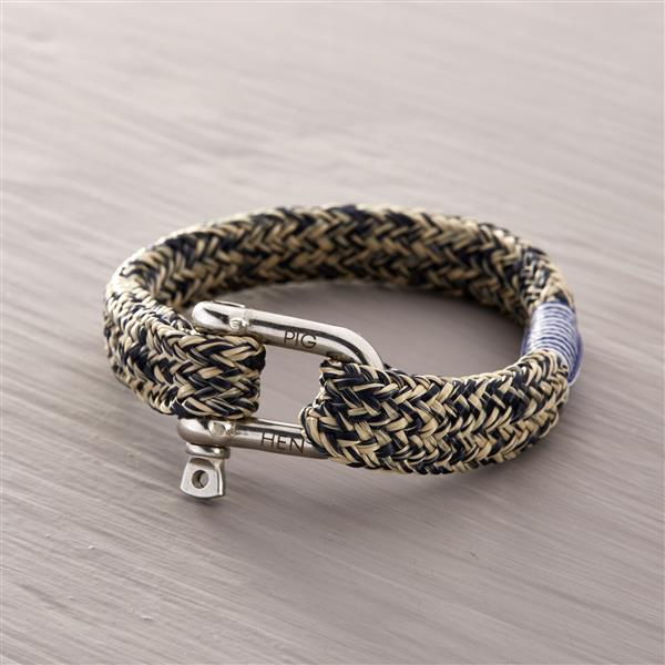 With the wind. Male bracelet