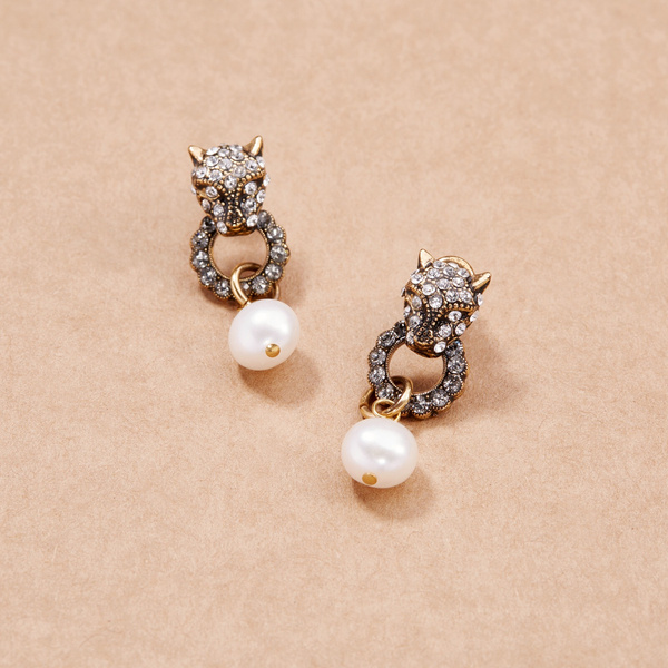 Leopards with Pearls. Drop earrings