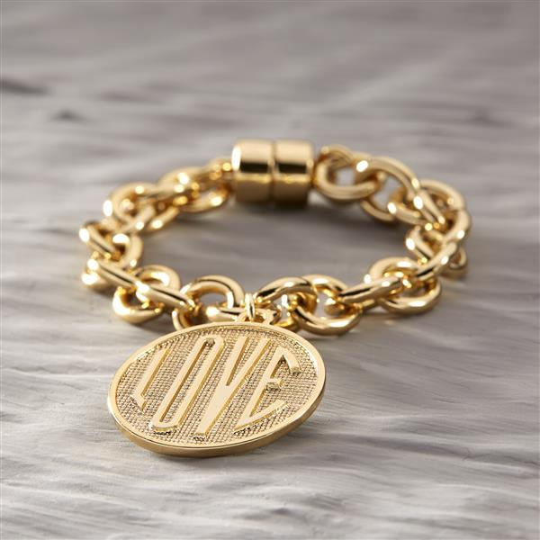 Gracias, mamá. Bracelet with a LOVE coin