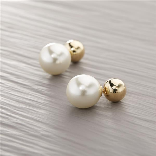 Everyday. Double-sided earrings with pearls