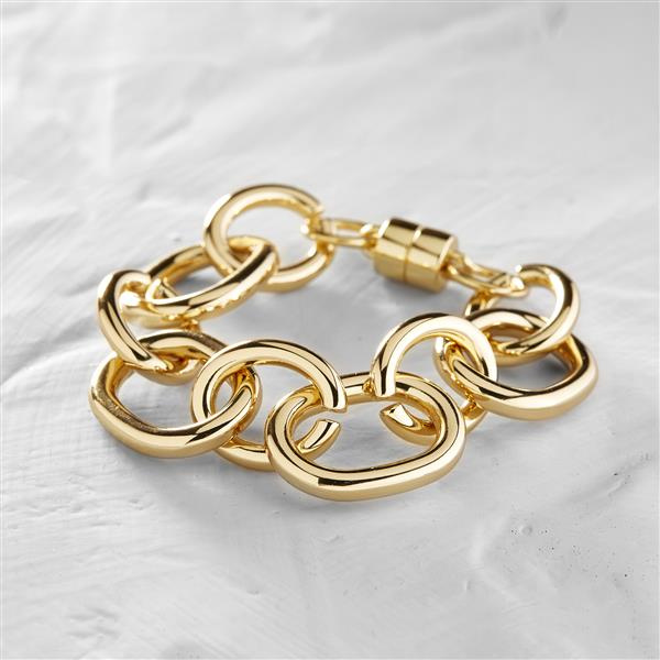 Coming out of the shadows. Chain bracelet