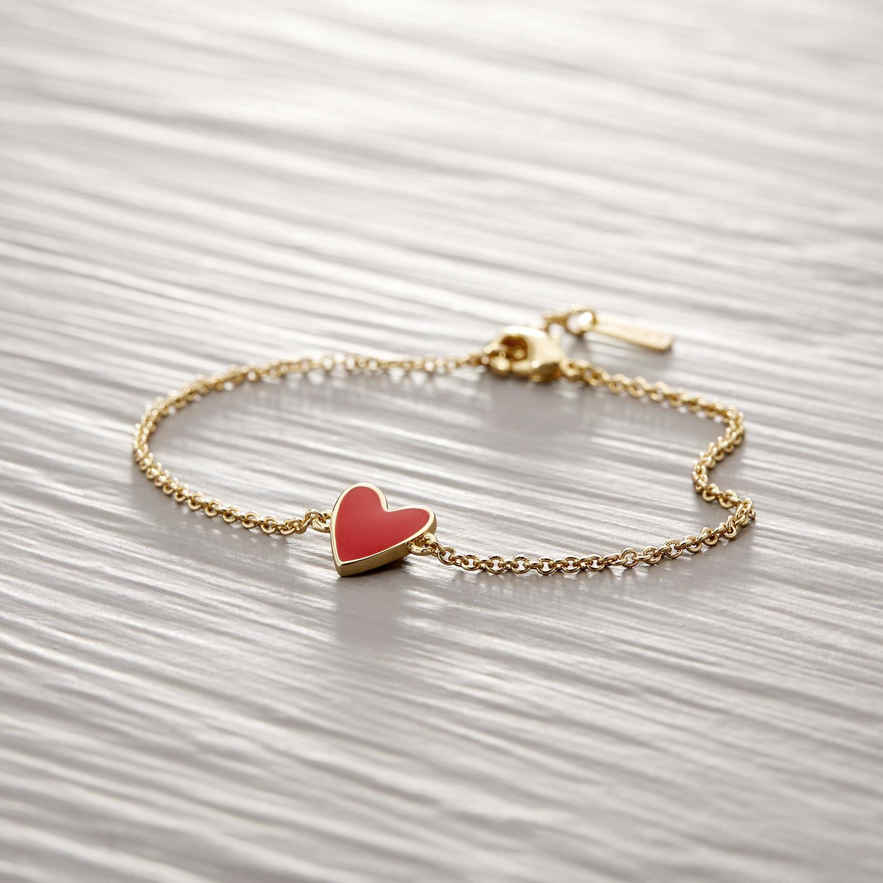 FIRST LOVE. Bracelet with a heart