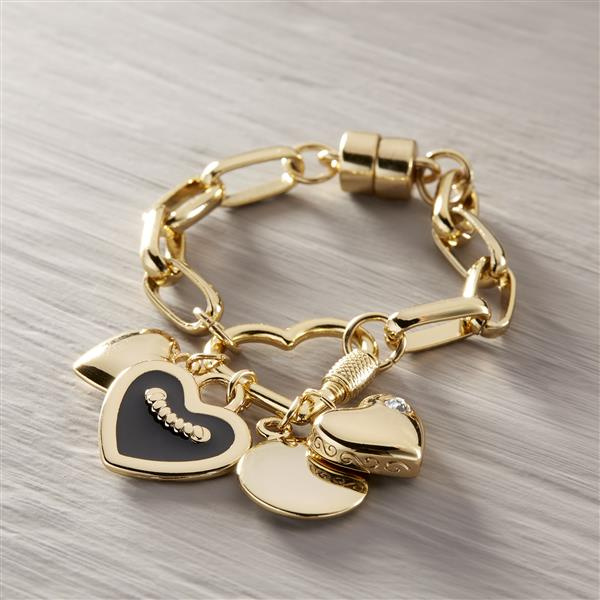 So much love. Bracelet with heart-shaped pendants