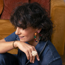 New rules. Delicate bracelet with crystals