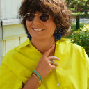 OCTAGON IN GOLD. Cuff bracelet