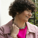 Chateau de Bordeau. Small earrings in grey and gold