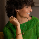 THE NATURE OF THE BEES. Short pendant with a bee