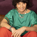 A Brazilian garden. Hoop-shaped bead drops