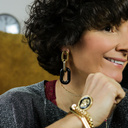 OCTAGON IN GOLD. Cuff bracelet