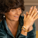 Face of an angel. Chain bracelet with a white heart