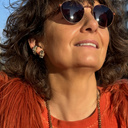 Bons Desejos. Small hoops with crystals