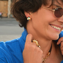 LITTLE DELIGHTS. Small stud earrings