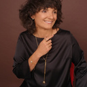 Graceful. Delicate ring with marbles