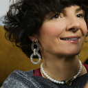 Jenny. Pearl necklace