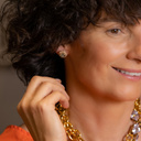 LOVE WEARING GREY. Earrings with crystals