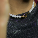 Jenny. Pearl necklace