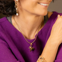 THE NATURE OF THE BEES. Short pendant with a bee