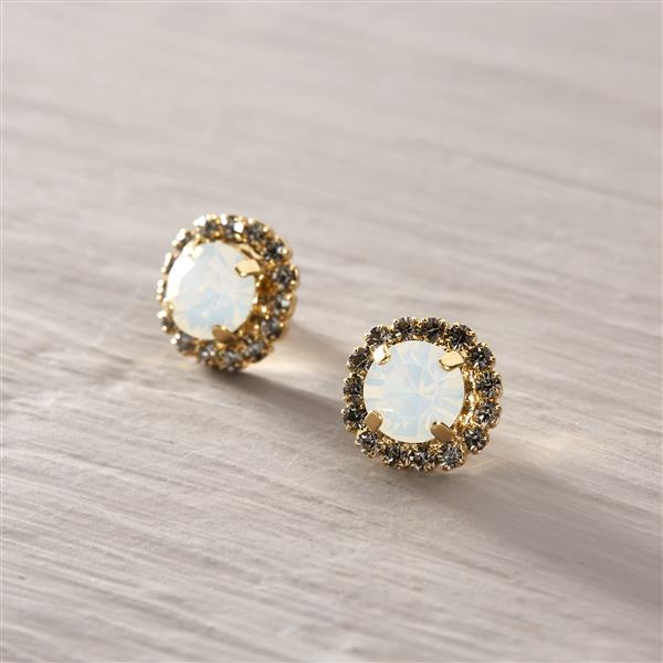 Light me up!. Little crystal studs