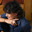 New rules. Delicate bracelet with crystals