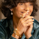 Face of an angel. Chain bracelet with a white heart