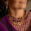 Who's that girl?. Short chain necklace