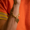 Love me. Chain bracelet with a heart