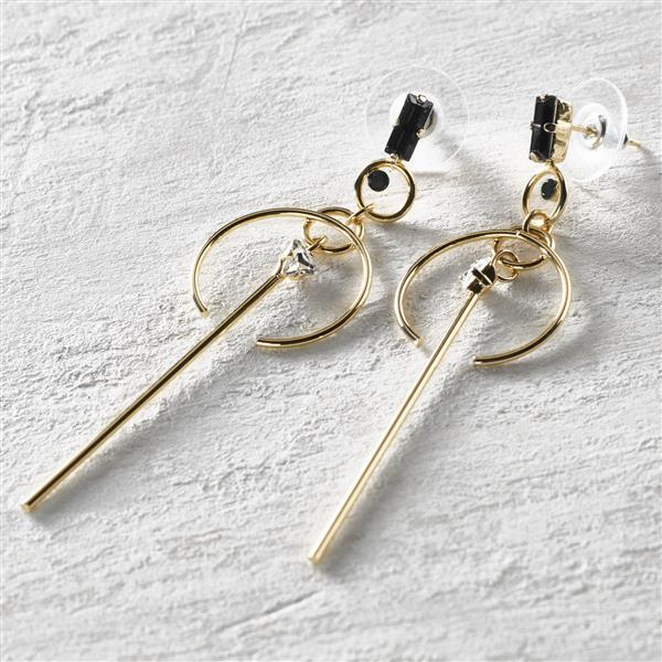 Café de Flore. Geometric dangle earrings