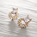 SHINE A LIGHT. Little hoops with crystals