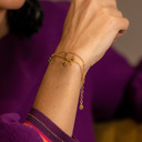 Blue tanzanites. Bracelet on a chain