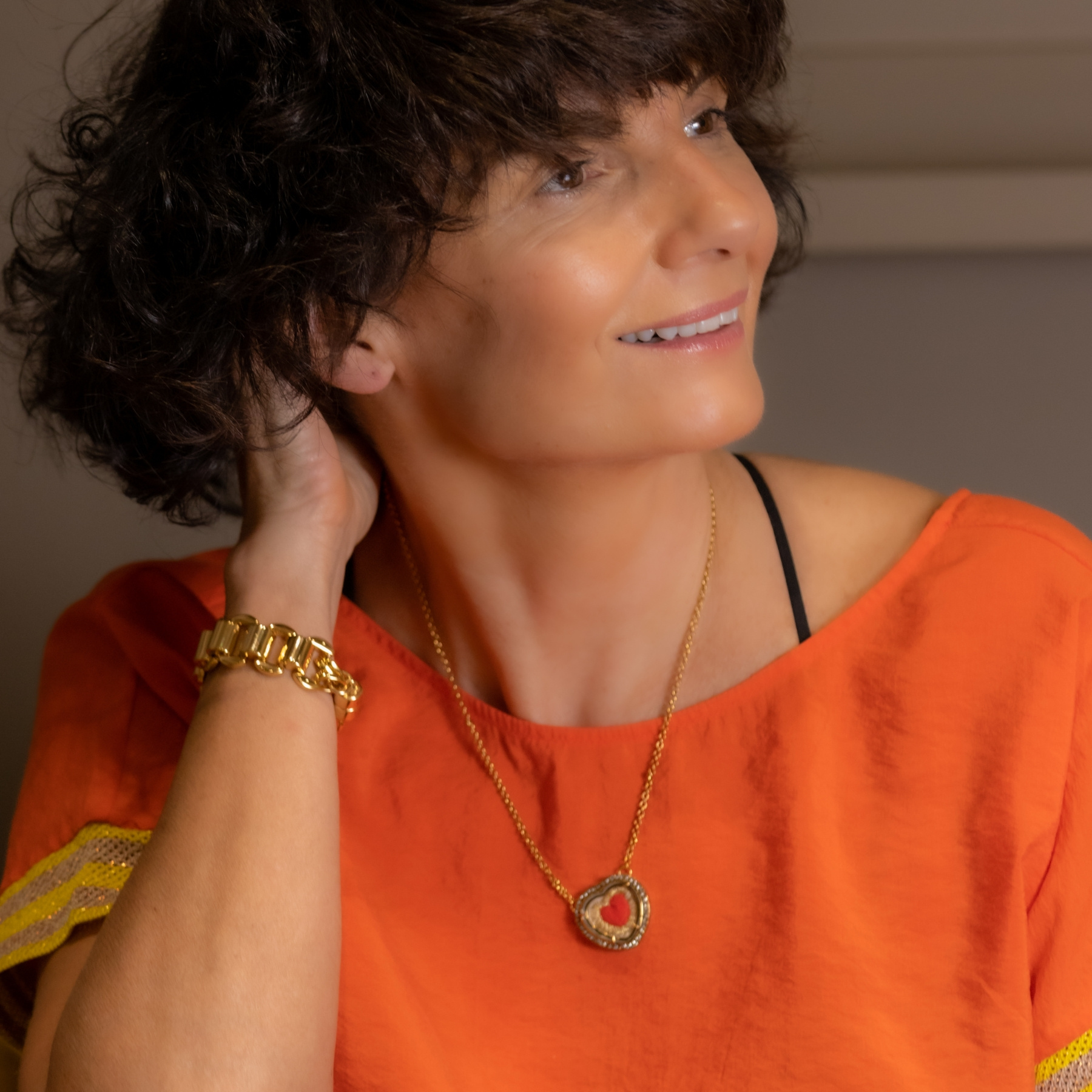 Dreaming of travels. Flat chain bracelet