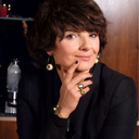 BLUE EYES. Delicate ring