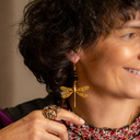 HIGH ENERGY. Drop earrings with a dragonfly motif