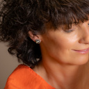 In the shade of grey diamonds. Earrings