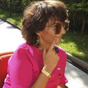 MORTICIA. Double ring with flowers