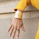 BLUE EYES. Delicate ring