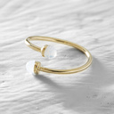 Graceful. Delicate ring with marbles