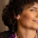 LITTLE DELIGHTS. Small stud earrings