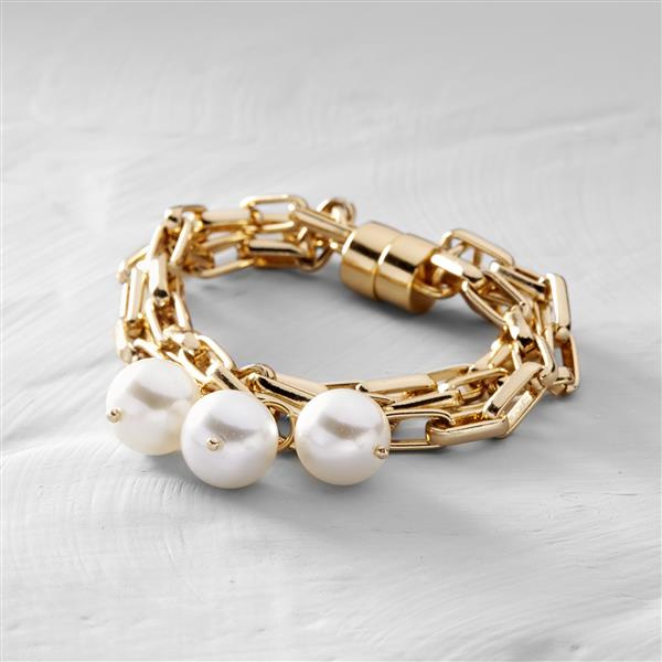 That's my jam. Chain bracelet with pearls