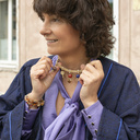 THE WORLD IS MINE. Short necklace with a globe