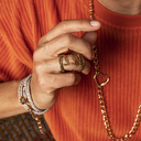 Love is a fire. Chain necklace with a heart