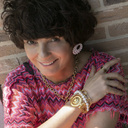 NOBODY CAN GET US. Chain bracelet with pearls