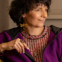 HIGH ENERGY. Drop earrings with a dragonfly motif